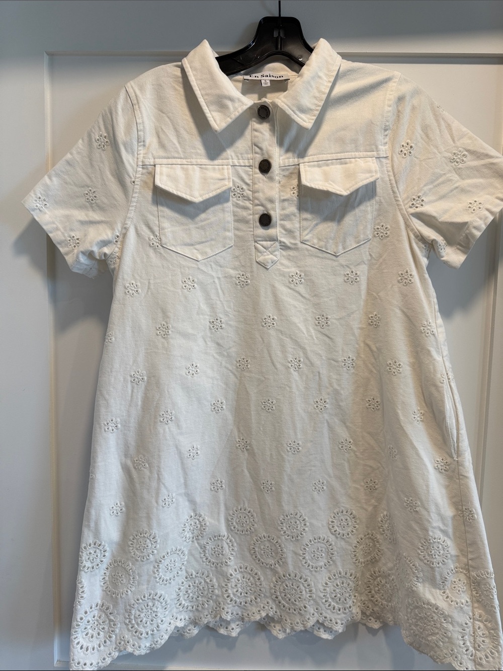 En Saison Eyelet Dress - White